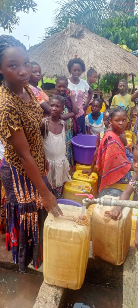 Réalisation d’un ouvrage de distribution d’eau potable à Lac Lomba  Territoire de Tshilenge