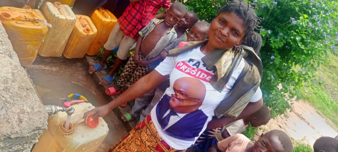 Réalisation d’un ouvrage de distribution d’eau potable à Lac Lomba  Territoire de Tshilenge
