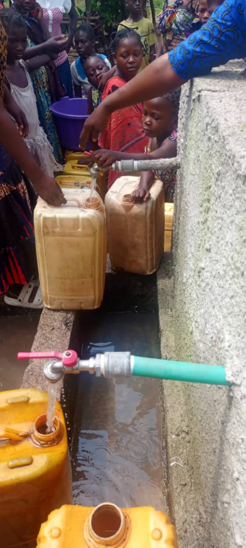 Réalisation d’un ouvrage de distribution d’eau potable à Lac Lomba  Territoire de Tshilenge