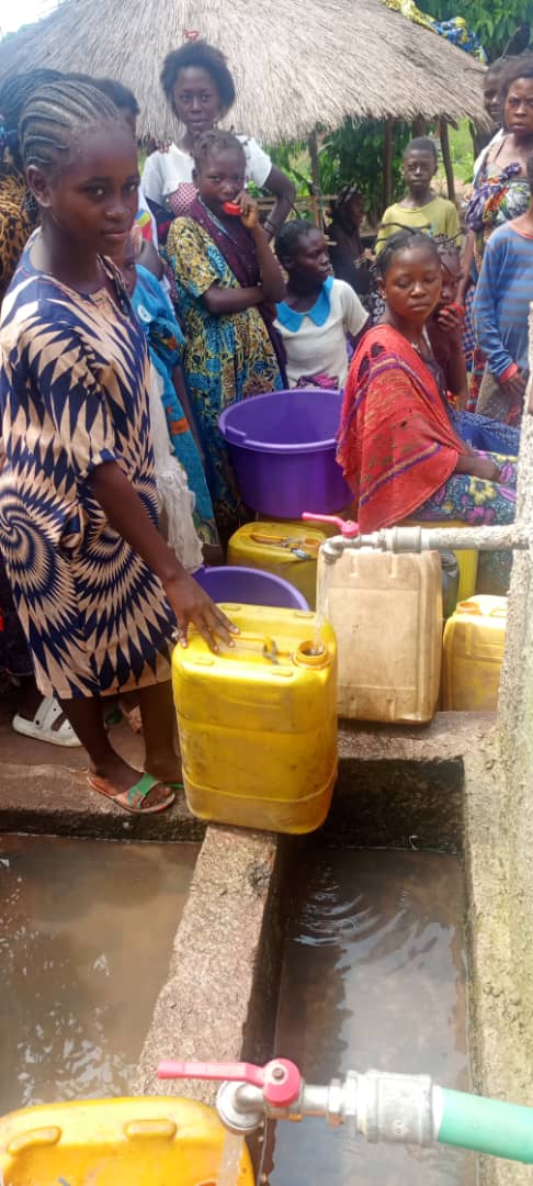 Réalisation d’un ouvrage de distribution d’eau potable à Lac Lomba  Territoire de Tshilenge
