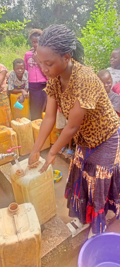 Réalisation d’un ouvrage de distribution d’eau potable à Lac Lomba  Territoire de Tshilenge